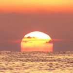 sun sometimes red